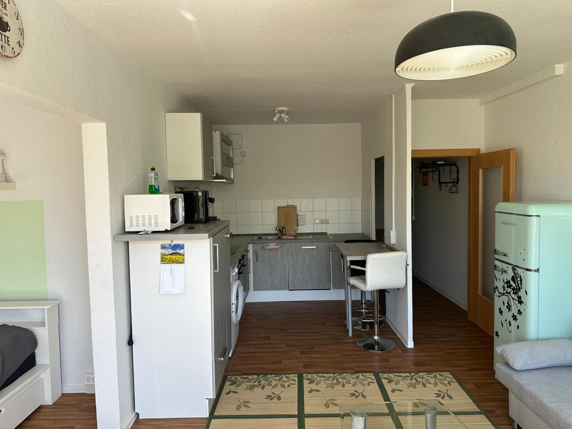 Ruhige Sonnige 1,5 Zimmer Wohnung Erfurt Esterno foto