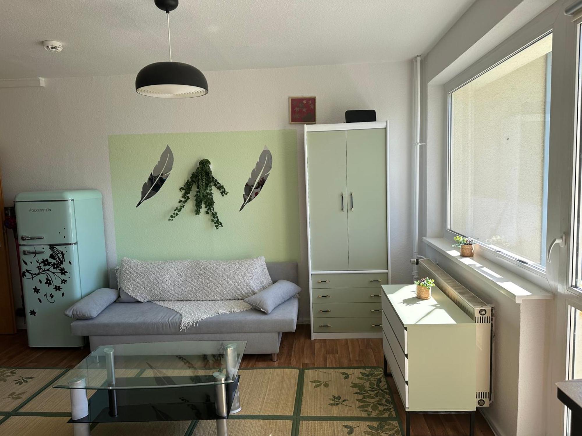 Ruhige Sonnige 1,5 Zimmer Wohnung Erfurt Esterno foto